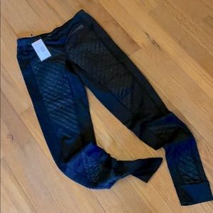 Warm running leggings by Altra